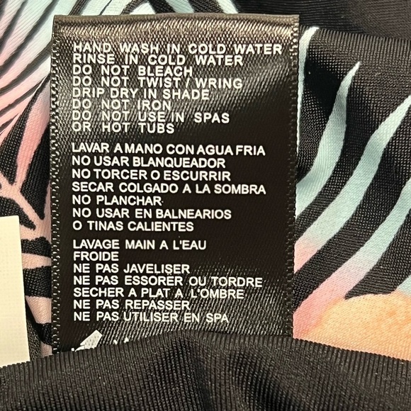 DKNY | NWOT One Piece Tropical Print Halter Neckline Swimsuit Sz XL - Picture 9 of 9